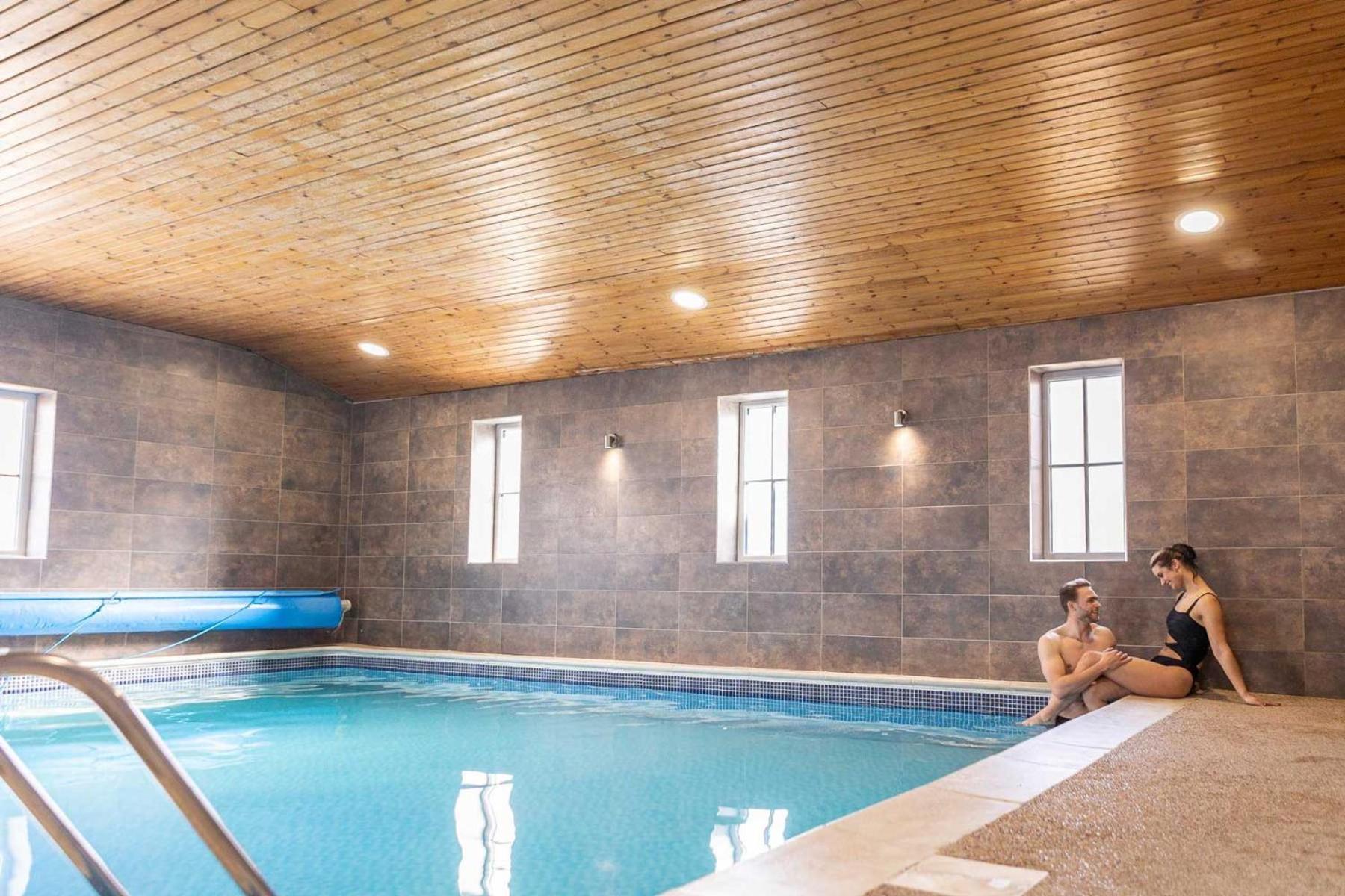 Killerby Old Hall With Hot Tub And Swimming Pool Scarborough Esterno foto